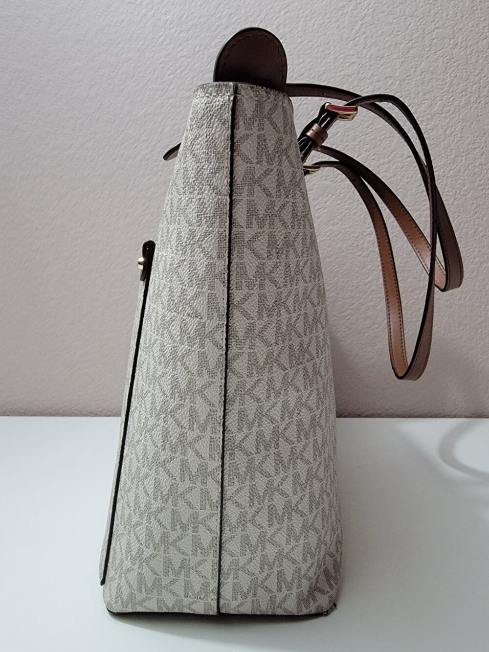 Michael Kors Jet Set Medium Logo Pocket Tote Vanilla MK Signature 35F3GTVT3B - Picture 4 of 15